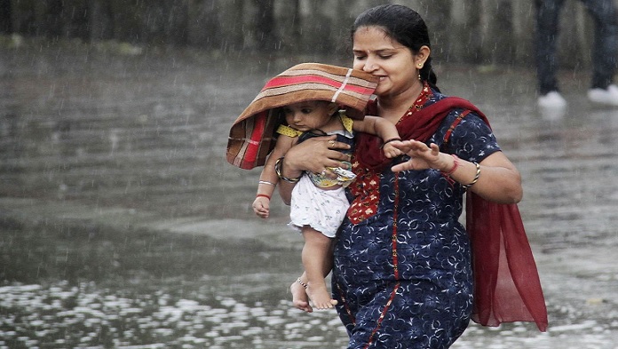 बिहार में दो दिनों तक भारी बारिश के आसार, इन इलाकों में आकाशीय बिजली भी गिरेगी!