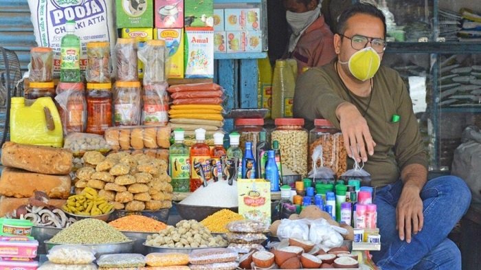 बिहार के 318 दुकानदारों के लाइसेंस निलंबित, खाद कालाबाजारी पर सरकार ने कसा शिकंजा
