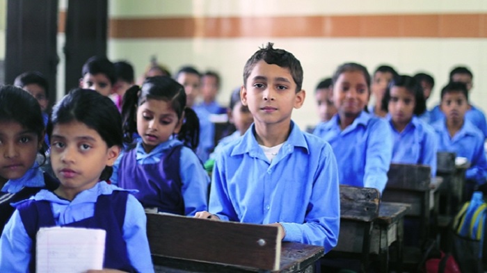 स्कूल में बच्चों को पाकिस्तान-बांग्लादेश का राष्ट्रगान कराया जा रहा था याद, अभिभावकों का फूटा गुस्सा