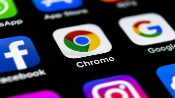 Google की चेतावनी, स्मार्टफोन पर करते हैं Chrome का इस्तेमाल, तो तुरंत करें ये काम, वरना हो सकते हैं हैक